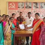 డబుల్ బెడ్ రూం ఇండ్ల సమస్యల పరిష్కారం కోసం సిపిఐ ని ఆశ్రయించిన బాధితులు