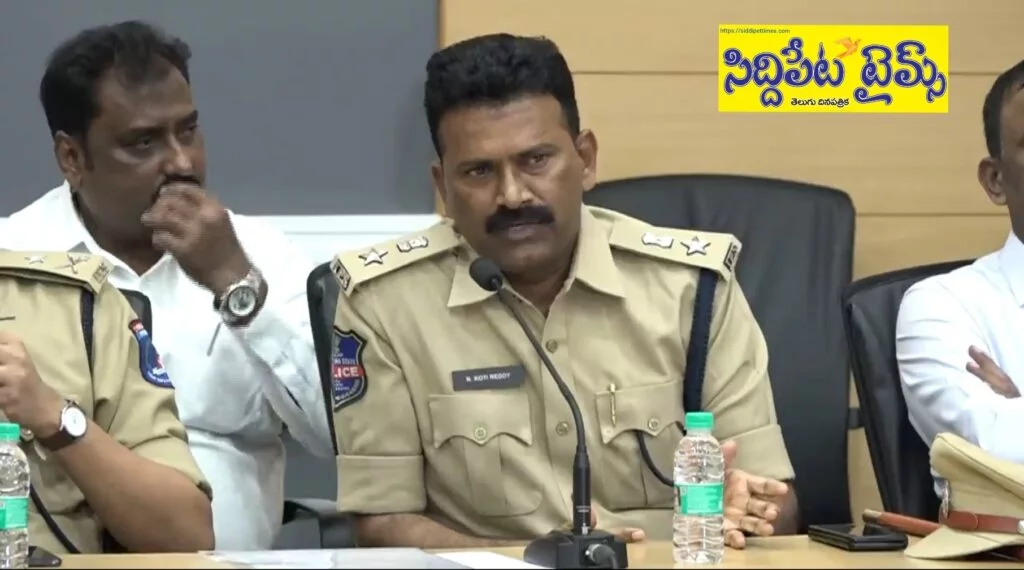 మేడ్చల్: నగల దుకాణంలో చోరీకి పాల్పడిన ఇద్దరు నిందితుల అరెస్టు..