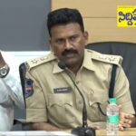 మేడ్చల్‌: నగల దుకాణంలో చోరీకి పాల్పడిన ఇద్దరు నిందితుల అరెస్టు..