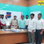 ఓవైసీ పై చర్యలు తీసుకోవాలని సీపీకి హిందూ వాహిని పిర్యాదు..