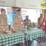 ప్రేమ,పెళ్లి అంటూ ఆకర్షణకు లోనై  జీవితాలను నాశనం చేసుకోవద్దు