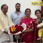 కేసీఆర్ ఆశీర్వాదం తీసుకున్న మాజీ ఎమ్మెల్యే పద్మా దేవేందర్ రెడ్డి