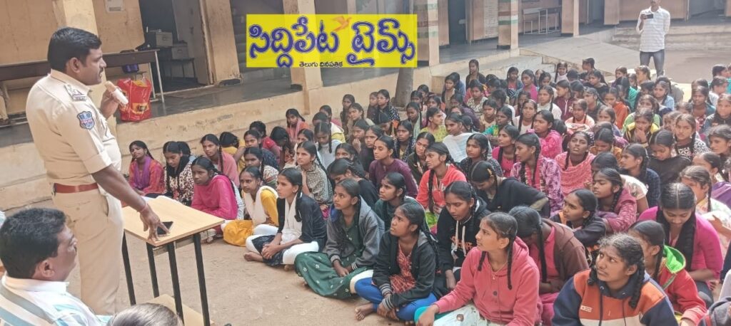విద్యార్థులు కష్టపడి చదివితే ఉన్నత శిఖరాలకు చేరుతారు