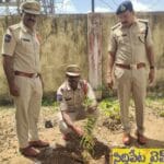 హుస్నాబాద్ పోలీస్ స్టేషన్ ఆవరణలో “ఒక ఉద్యోగి ఒక మొక్క” కార్యక్రమం