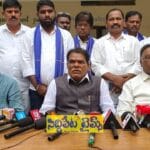 దళిత విద్యార్థి వివేక్ మృతి పై రాష్ట్ర ఎస్సీ, ఎస్టీ కమిషన్ విచారణ