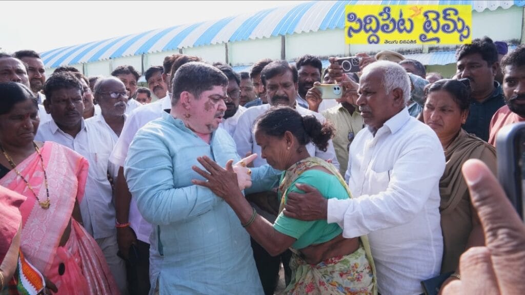 హుస్నాబాద్‌లో మొంథా తుఫాన్ బీభత్సం!…