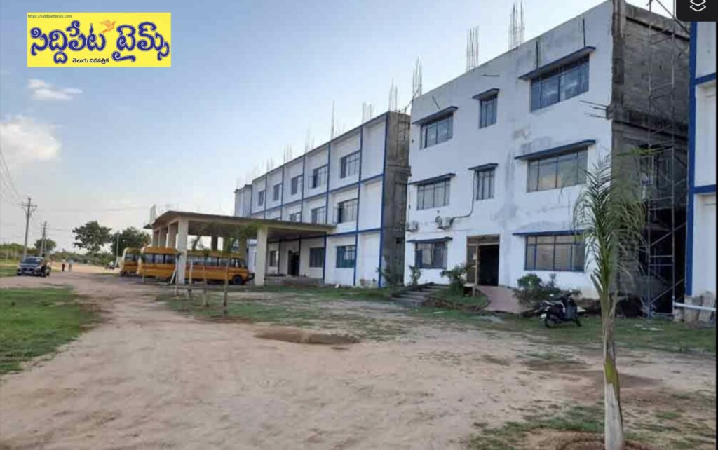 సురభి మెడికల్ కాలేజ్ పై హెచ్ ఆర్ సి ఆగ్రహం..చైర్మన్, ప్రిన్సిపల్పై బెయిలబుల్ వారెంట్ జారీకి ఆదేశాలు..