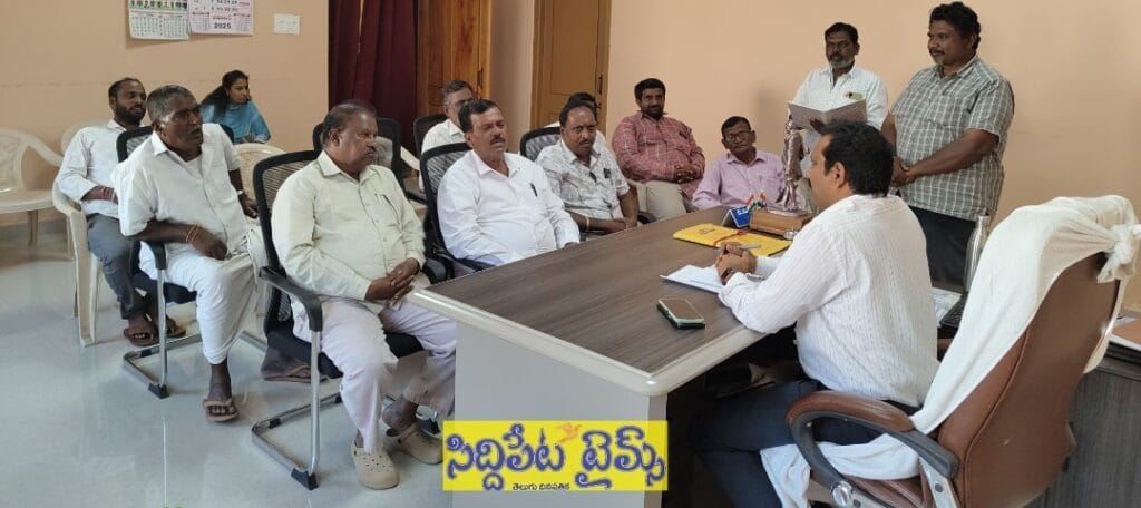 హుస్నాబాద్‌ ఫంక్షన్ హాల్స్‌లో ప్లాస్టిక్‌పై నిషేధం!..