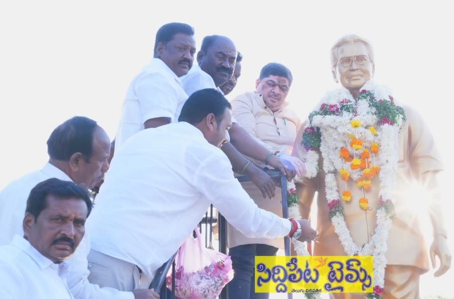 సామాజిక న్యాయం కోసం పోరాడిన వ్యక్తి బొమ్మ వెంకన్న…మంత్రి పొన్నం