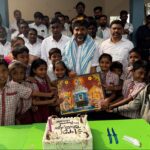 నిరుద్యోగులకు అండగా విద్యావేత్త డాక్టర్‌ ప్రసన్న హరికృష్ణ